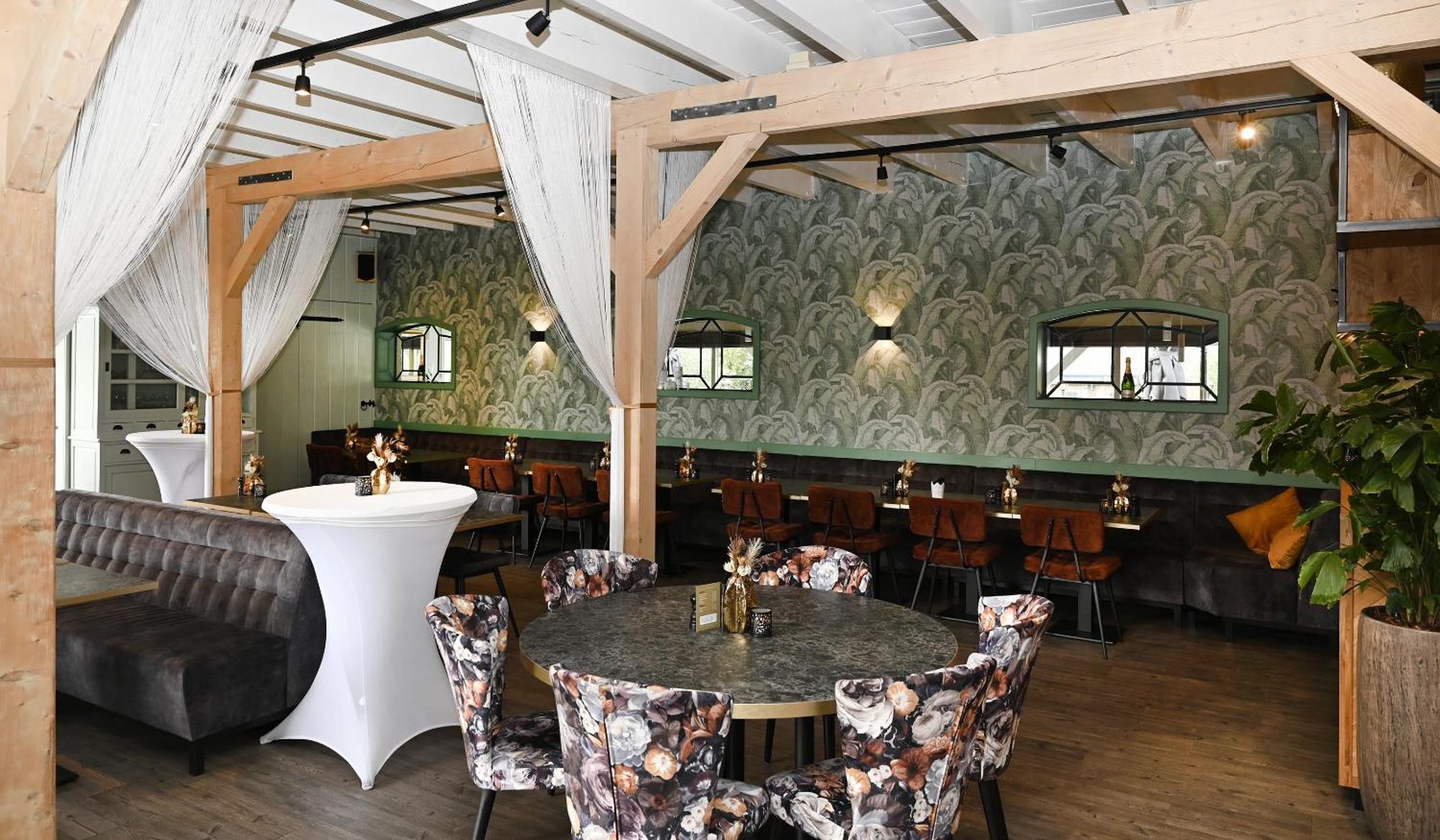 Hotel - Restaurant Hoeve Kromwijk ズーテメール エクステリア 写真