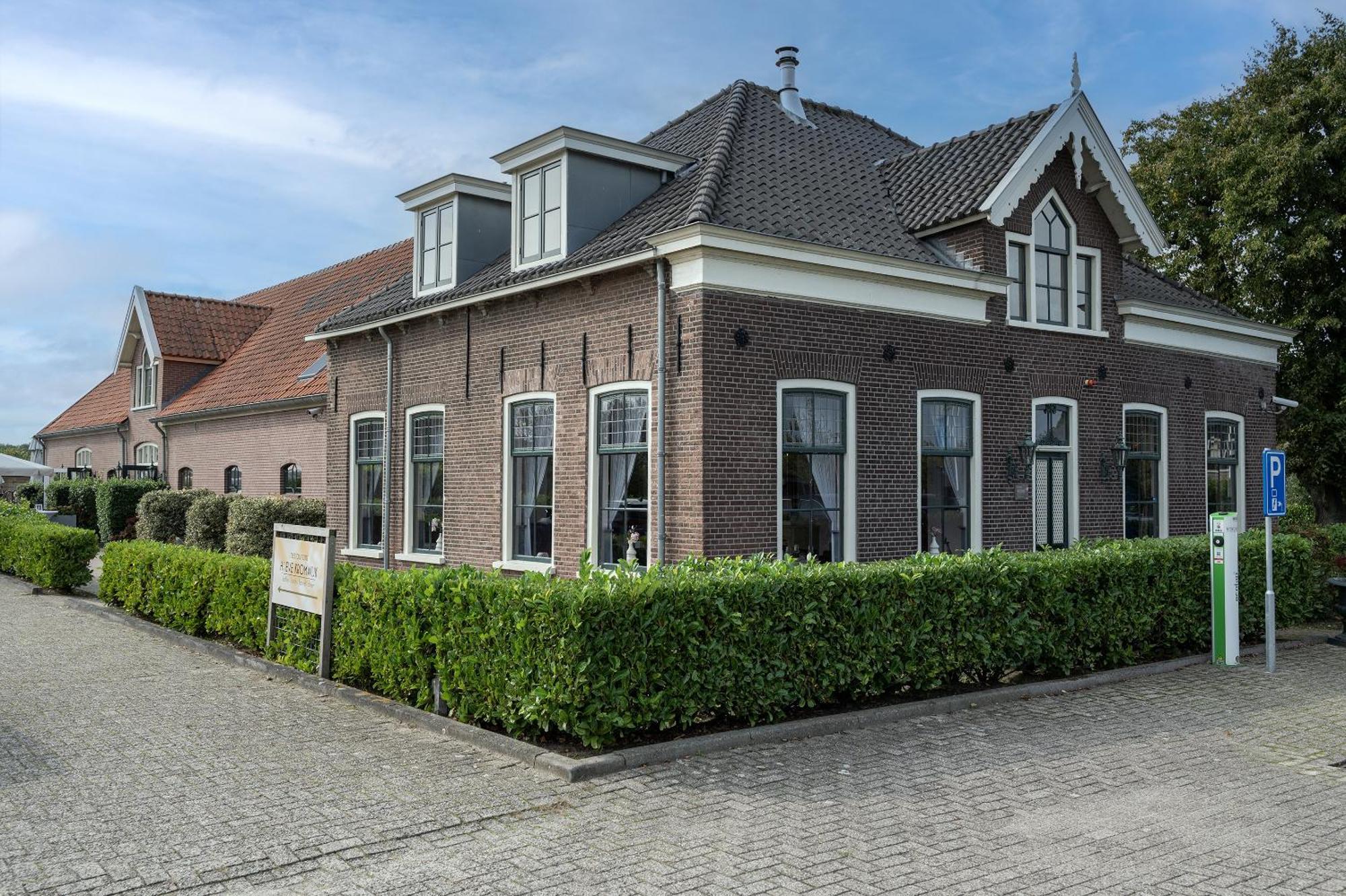Hotel - Restaurant Hoeve Kromwijk ズーテメール エクステリア 写真