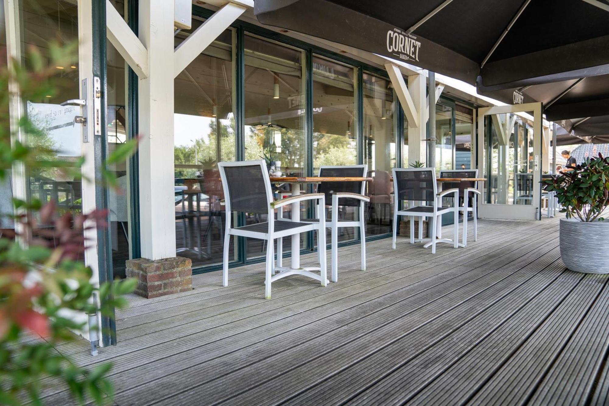 Hotel - Restaurant Hoeve Kromwijk ズーテメール エクステリア 写真